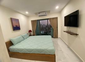 UK Plaza Condo，位于金边的酒店