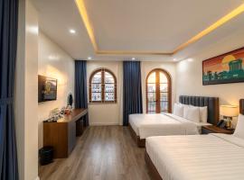 Anston Castle Hotel Phu Quoc Sunset Town，位于富国的酒店