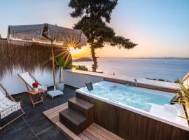 Hillora Hotel Buyukada，位于王子岛群的酒店