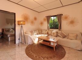 Amsterdam House - Hin Kong - Double King Bed - 4K SmartTV，位于帕干岛的酒店