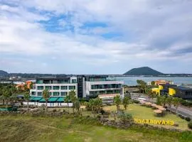 Jeju Attirance Hotel & poolvilla