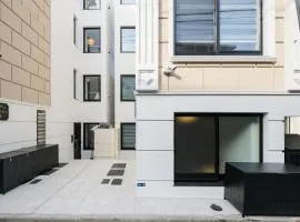 Shinjuku QUALIA PLACE House
