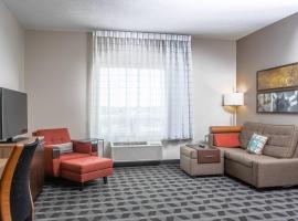 TownePlace Suites by Marriott Petawawa，位于Petawawa的带按摩浴缸的酒店