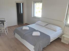 Studio Apartma KIMI，位于新戈里察的酒店