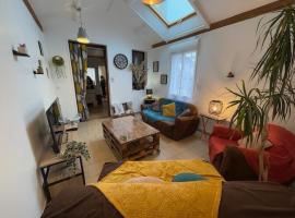 Cozy house, center of Cotentin，位于Saint-Sauveur-le-Vicomte的酒店