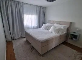 Central lägenhet i Visby -4 person inkl parkering