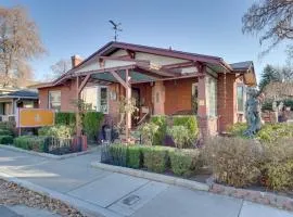 Steps to Truckee River Walk Rose Cottage