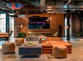 伦敦希思罗机场慕奇夕酒店，位于豪士罗的酒店