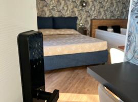 PoseidonRooms，位于卡梅罗塔码头的酒店
