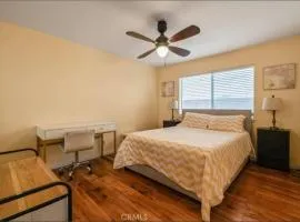 Covello Charming Room Prime Location Exceptional Amenities