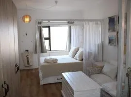 Cozy Lounge - Visit Langebaan