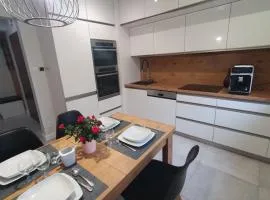 Apartament MONINI - przestronny, miejsce garażowe, FV