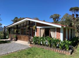 Villa Marina，位于帕斯托的木屋