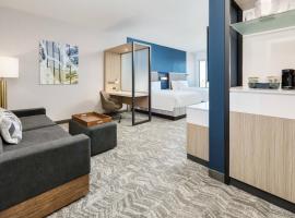 SpringHill Suites by Marriott Dallas Mansfield，位于曼斯菲尔德的酒店