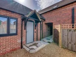 Modern Stockton Studio Room, Free WiFi & Parking