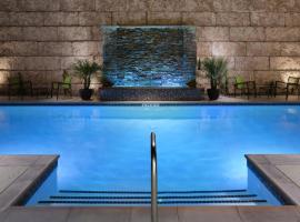 SpringHill Suites by Marriott San Antonio Northwest at The RIM,位于圣安东尼奥的酒店