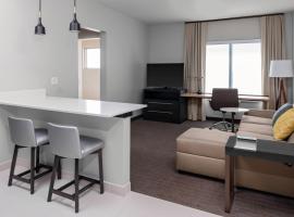 Residence Inn by Marriott Phoenix Mesa East，位于Ciela Grande Mobile Home Park的酒店