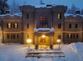 The Castle - Your unique way of retreat，位于波罗维茨的舒适型酒店