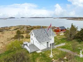 Idyllisk perle ved sjøen!，位于Frøya的酒店