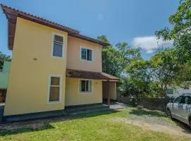 Casa 2 quartos com Churrasqueira Perto da Praia