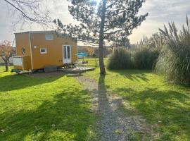 La tiny house Luna，位于Villefranche-de-Lonchat的小屋