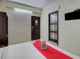 Hotel O Varcity Plaza Near Ragigudda Sri Prasanna Anjaneyaswamy Temple，位于班加罗尔BTM Layout的酒店