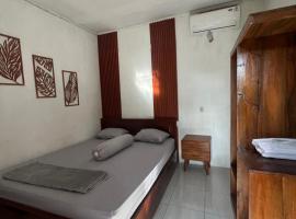Homestay Joglo Beji，位于Gading的酒店