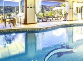 Malaga Hills Double Comfort Boutique & Wellness Eco-Hotel -Adults Only-，位于孔佩塔的酒店