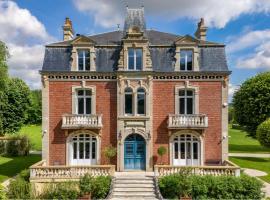 Manoir de Valmont - Court de tennis，位于Hotot-en-Auge的酒店