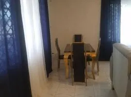 R & S GUESTS House