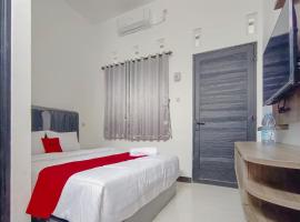 RedDoorz Syariah near RSUD Kajen Pekalongan，位于Karanganyar的酒店