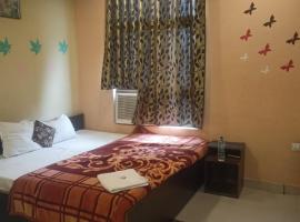 Hotel Shyam Utsav，位于Mirzāpur的酒店