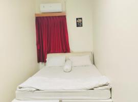 RedDoorz Near Tj Uban Bintan Utara，位于Tanjunguban的酒店