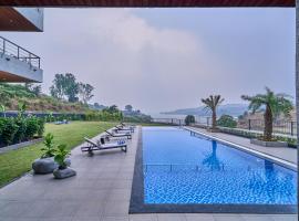 SaffronStays Eldora by the Lake，位于马泰兰的酒店