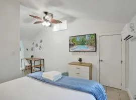 Tropical Oasis Studio w Pool