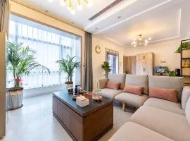 Mutianyu Great Wall Jingshan First House Boutique B&B