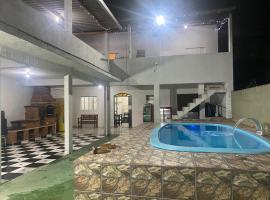 Ótima casa com piscina em Praia Grande，位于圣保罗的酒店