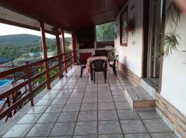 El Descanso cabaña，位于Cavalango的酒店
