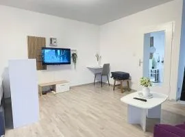 Perfekte 1,5 Wohnung Zentral in Leonberg gegenüber Einkaufzentrum