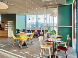 B&B HOTEL Marne-la-Vallée Val d'Europe，位于塞里斯的酒店
