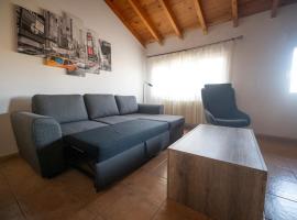 Apartamentos cerca de la playa，位于林克勒斯的酒店