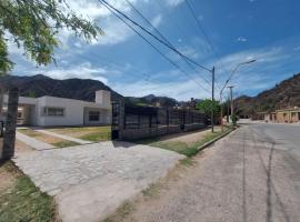 Moderna casa residencial en Belen，位于贝伦的酒店