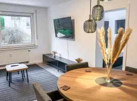 City Apartments Essen for up to 6 person with 4K TV and kitchen