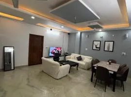 Luxurious house near Yashobhoomi