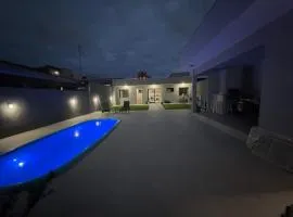 Casa próximo à Praia com piscina
