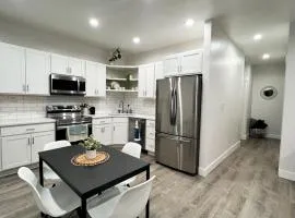 Newly Remodeled Luxury Ski and Relax Retreat