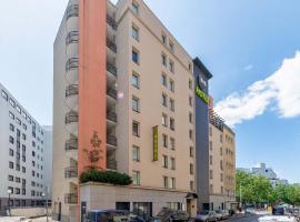 B&B HOTEL Lyon Caluire Cité Internationale，位于卡威尔奎的酒店
