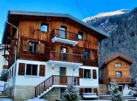 The Castle, 10 Bedroom Chalet, Chamonix Centre