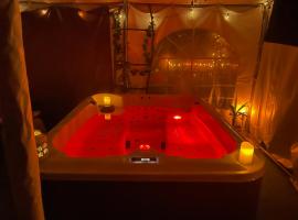 Choisy le Jacuzzi，位于Choisy-au-Bac的酒店