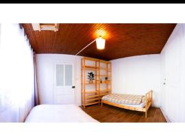 Grande Chambre avec Home Cinéma，位于莫雷兹的酒店